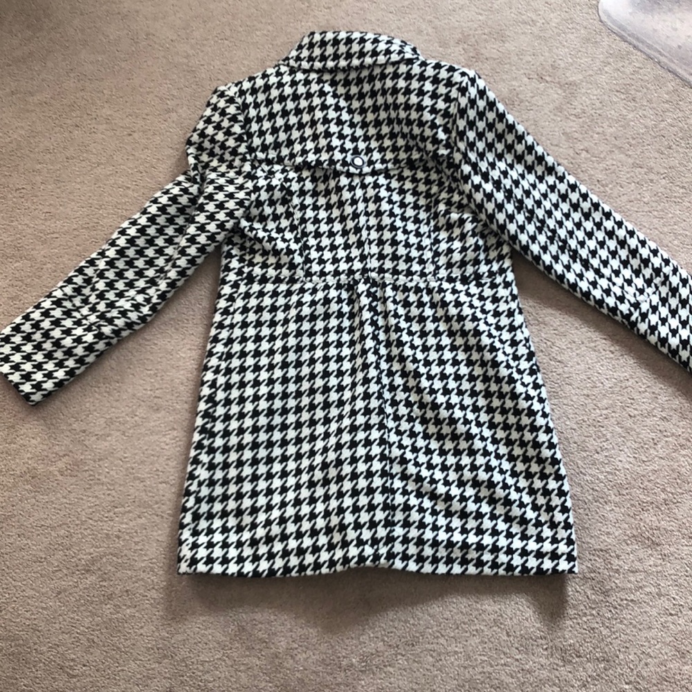Jacket - Picture 4 of 4